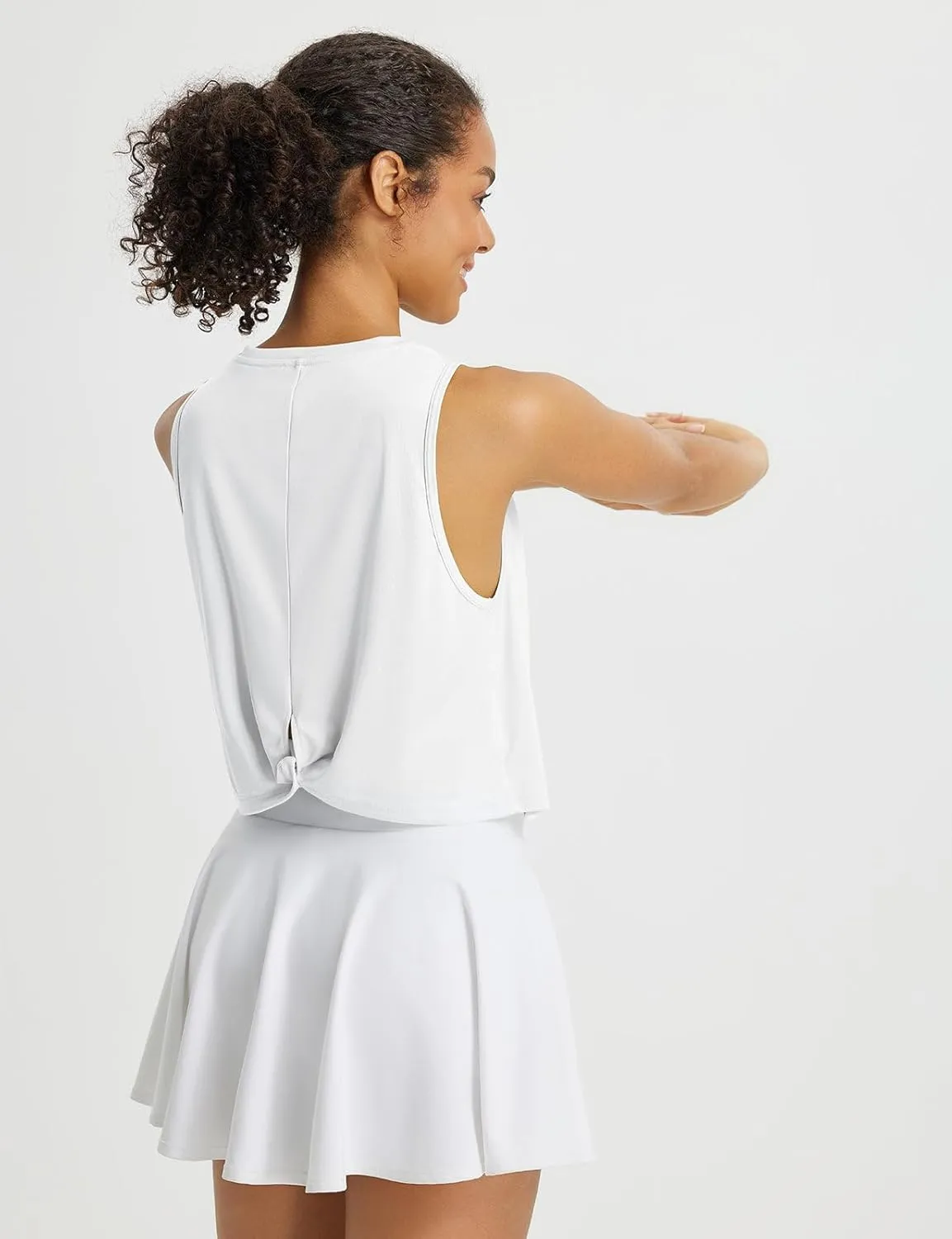baleaf Workout Tops for Women Cropped Back Knotted Sleeveless Tank Tops Athletic Gym Yoga Running Shirts UPF50 