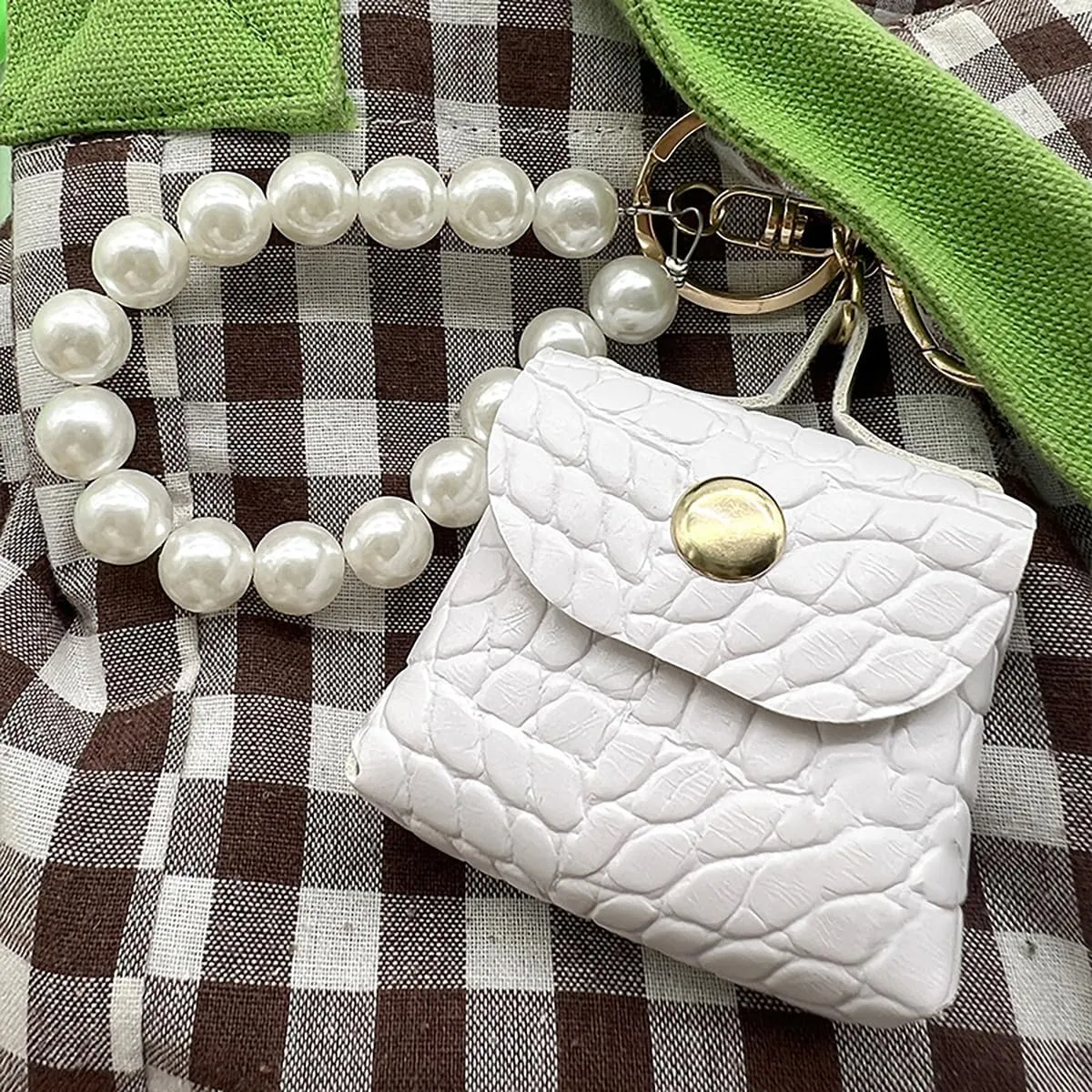 Cute Mini Coin Bag Pendant Keychain with Wristlet Fashion PU Leather Wallet Purse Keyring Unique Backpack Pendant Charms