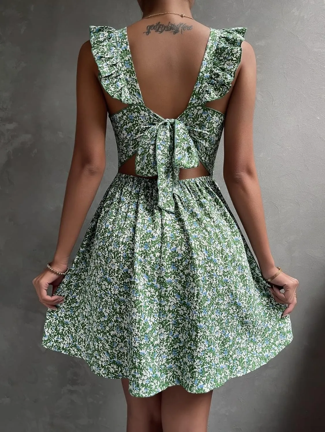 METOES Women's Spring Summer 2023 Boho Mini Short Dress Floral Print Ruffle Trim Tie Back Dress