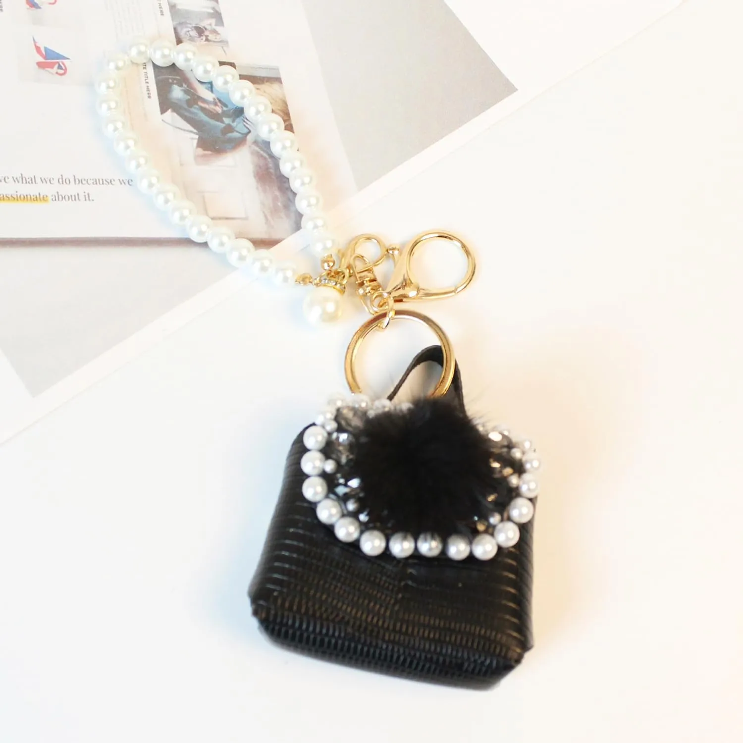 Mini PU Leather Purse Keychain with Pearls Wristlet Decorative Small Earphone Case Coin Bag Keyring Pouch Pendant Key Ring