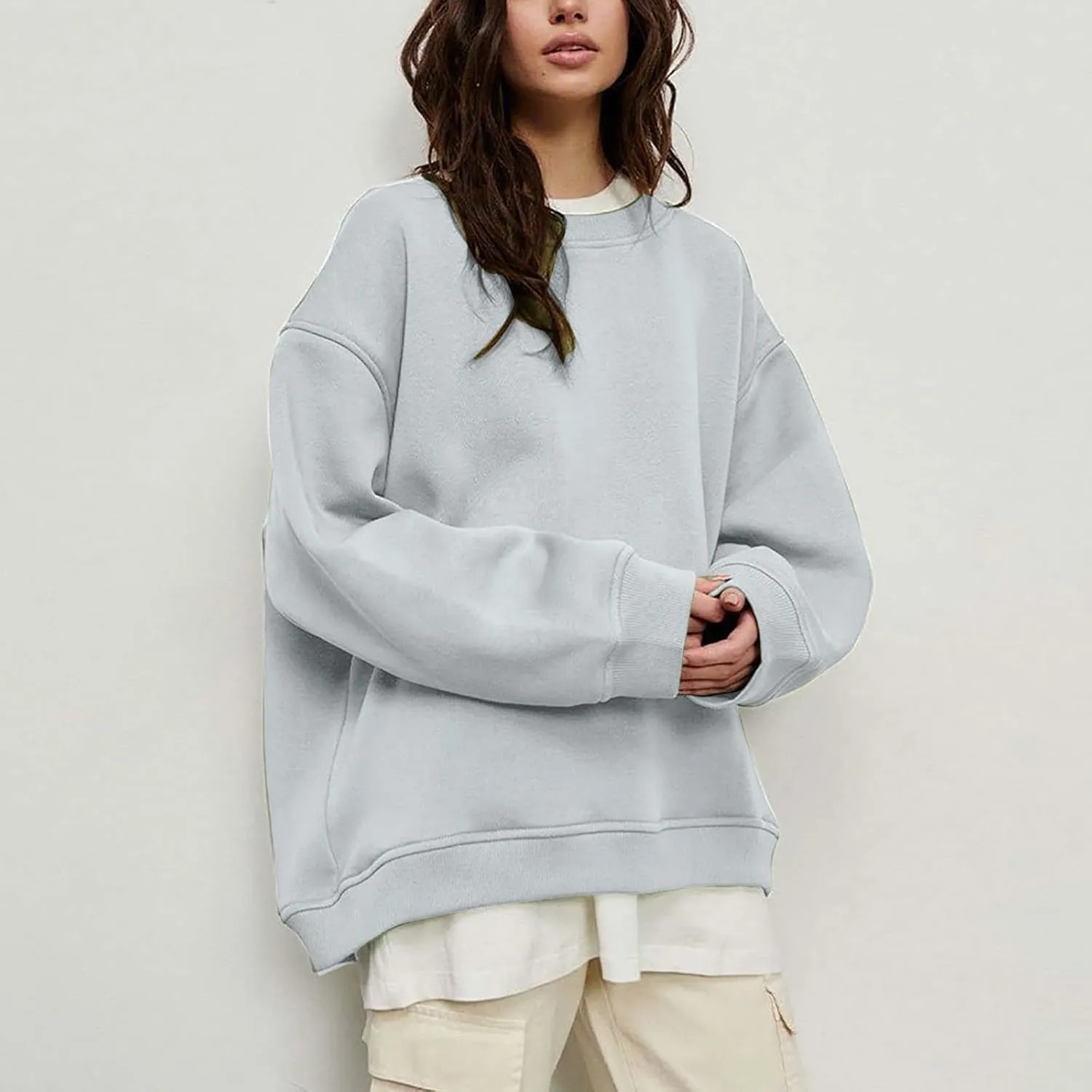 Womens Crew Neck Solid Color Sweatshirts Tops Long Sleeve Casual Pullover Cute Lightweight Loose Tops Fall Winter