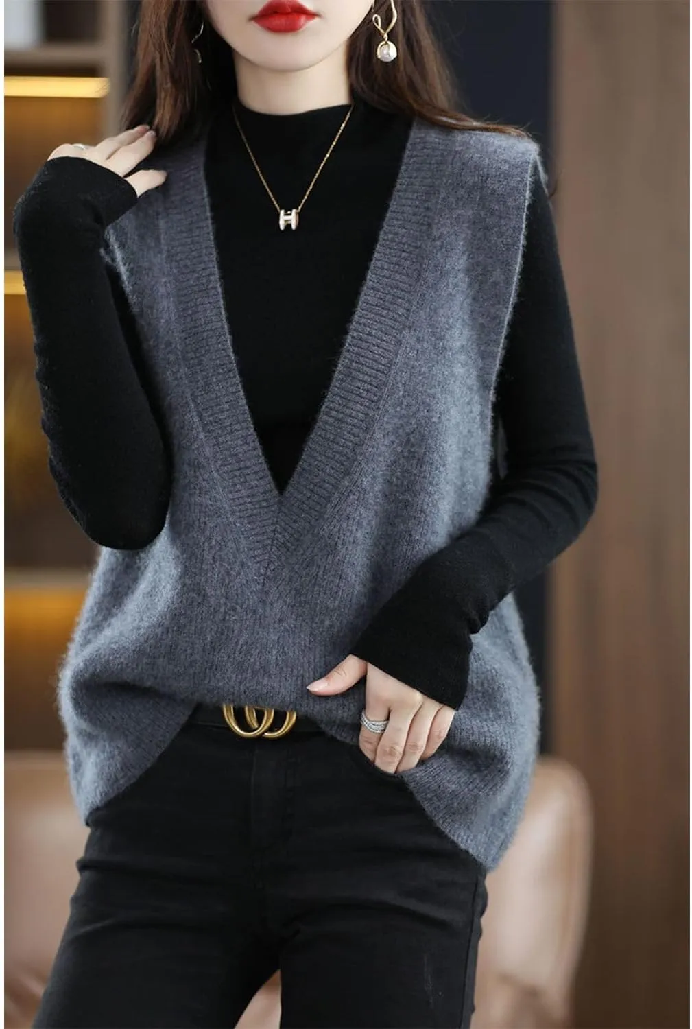 Women's Deep V-Neck Knitted Vest Sweater 100% Merino Wool Sleeveless Pullover Basic Blouse Short Tops