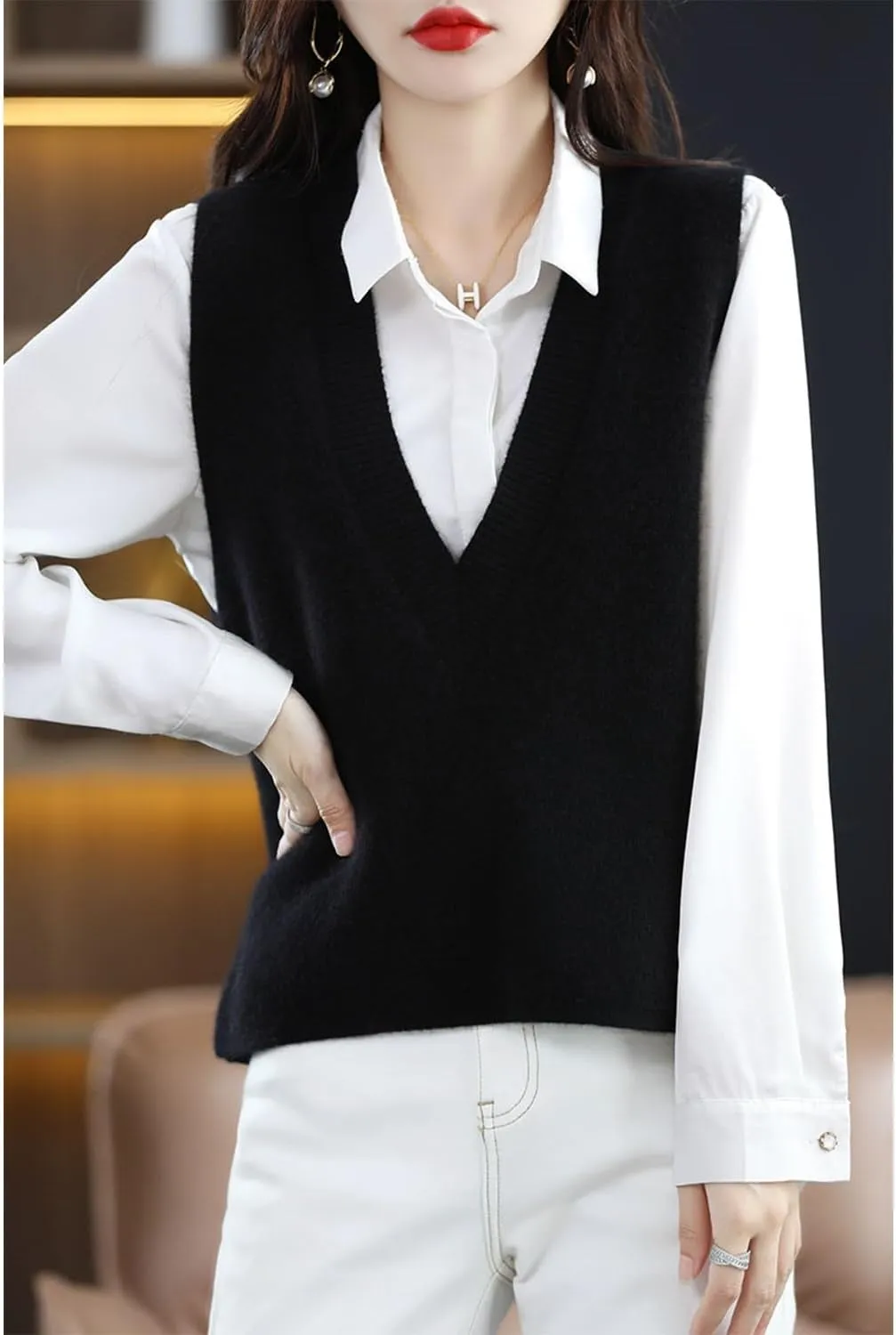 Women's Deep V-Neck Knitted Vest Sweater 100% Merino Wool Sleeveless Pullover Basic Blouse Short Tops