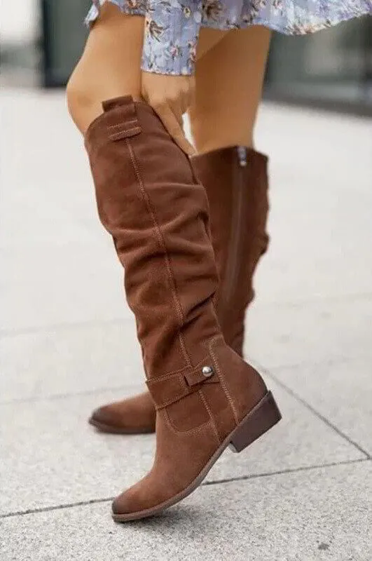 Women's Knee-High Suede Boots: Stylish & Comfortable