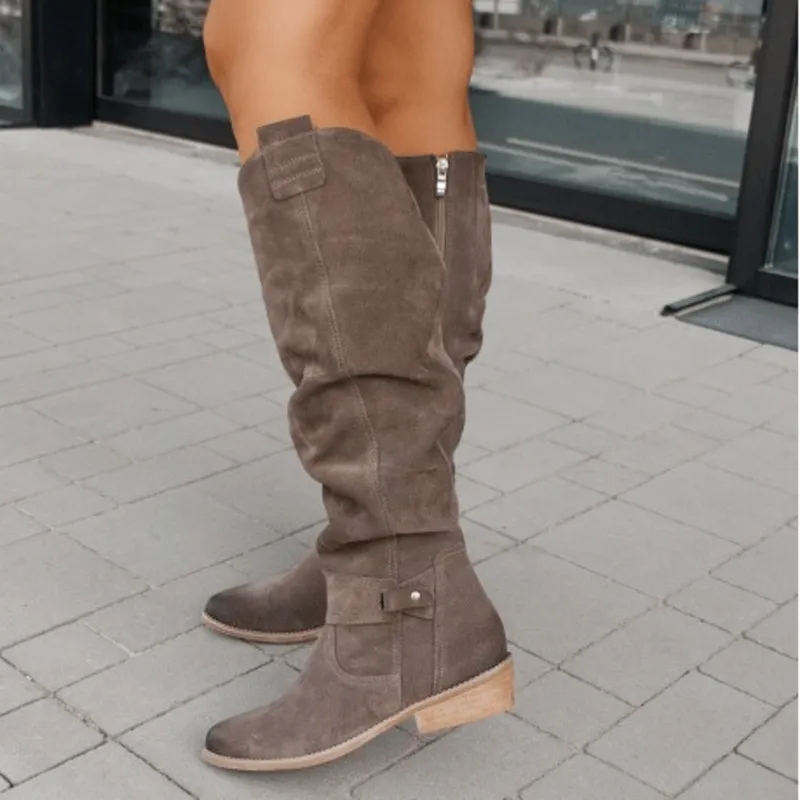 Women's Knee-High Suede Boots: Stylish & Comfortable