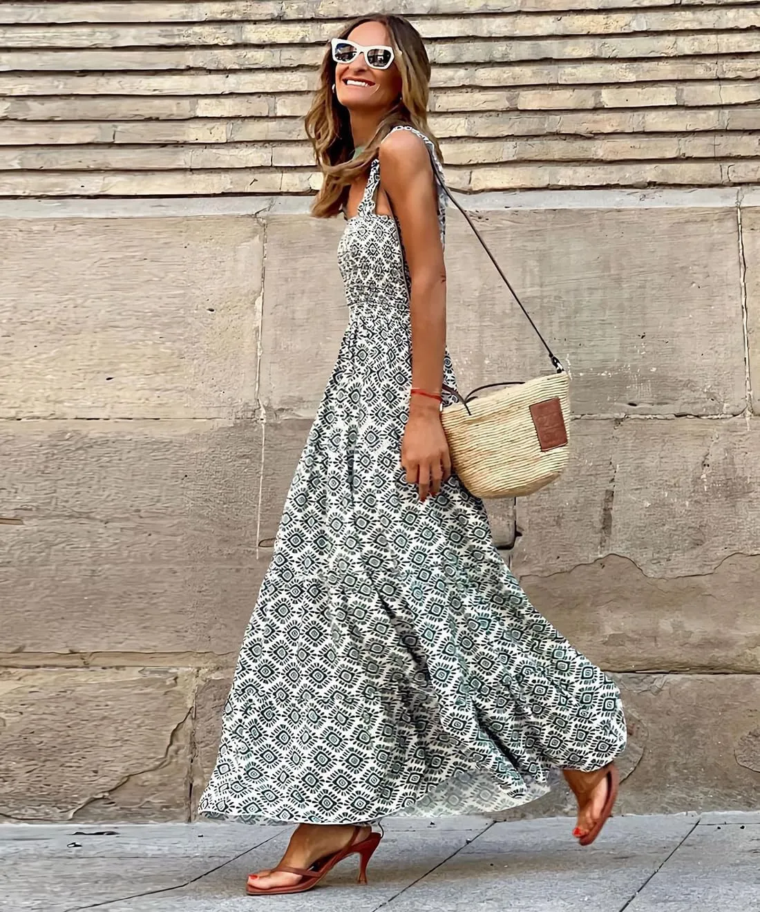 Women's Summer Boho Spaghetti Strap Square Neck Beach Sun Dress Sleeveless Floral Print Maxi Dress