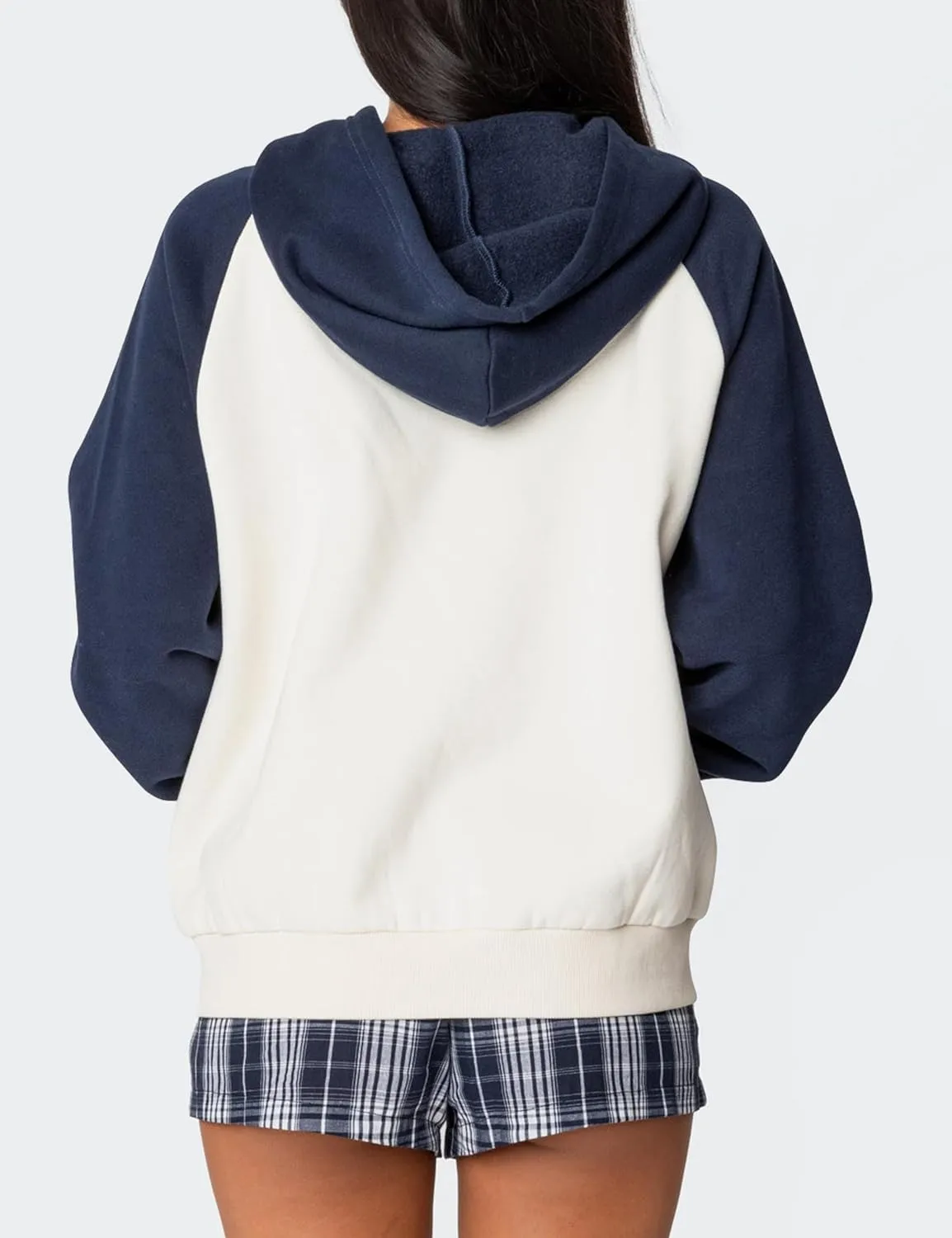 Ythomm Womens Bow Graphic Hoodie Color Block Oversized Pullover Sweatshirts Fall Winter Loose Fitted Long Sleeve Hooded Tops