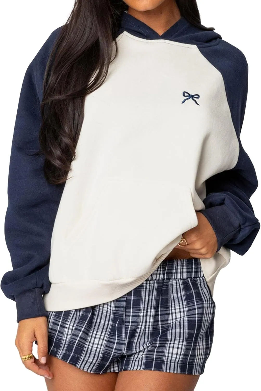 Ythomm Womens Bow Graphic Hoodie Color Block Oversized Pullover Sweatshirts Fall Winter Loose Fitted Long Sleeve Hooded Tops