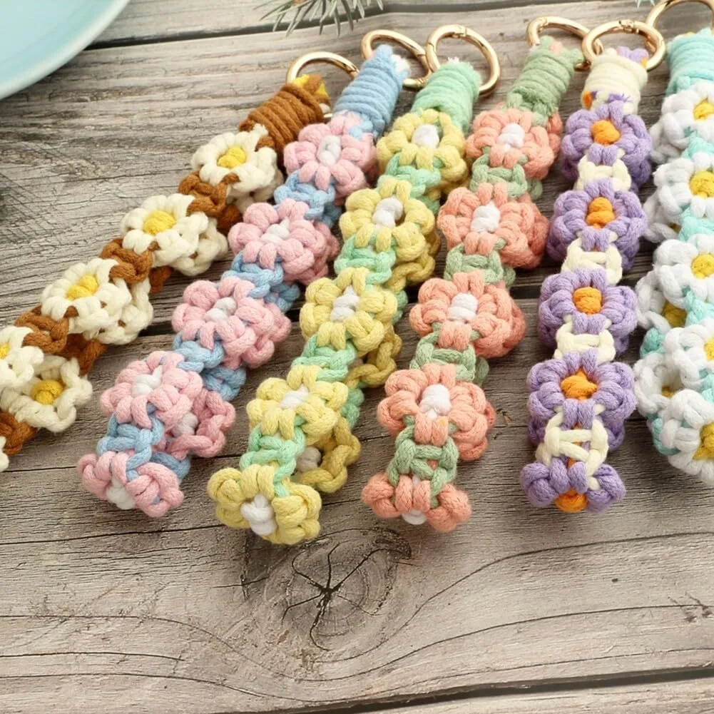 Zcargel Keychain, Women Wrist Strap Keychain Key Lanyard Flower Hand Woven Band Pendant Wristlet Car Keys Handbag Phone Chain