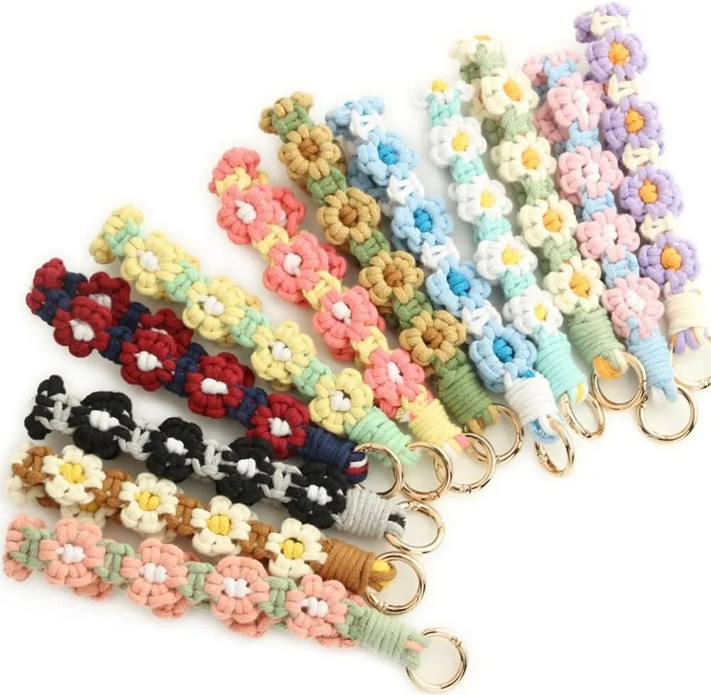 Zcargel Keychain, Women Wrist Strap Keychain Key Lanyard Flower Hand Woven Band Pendant Wristlet Car Keys Handbag Phone Chain