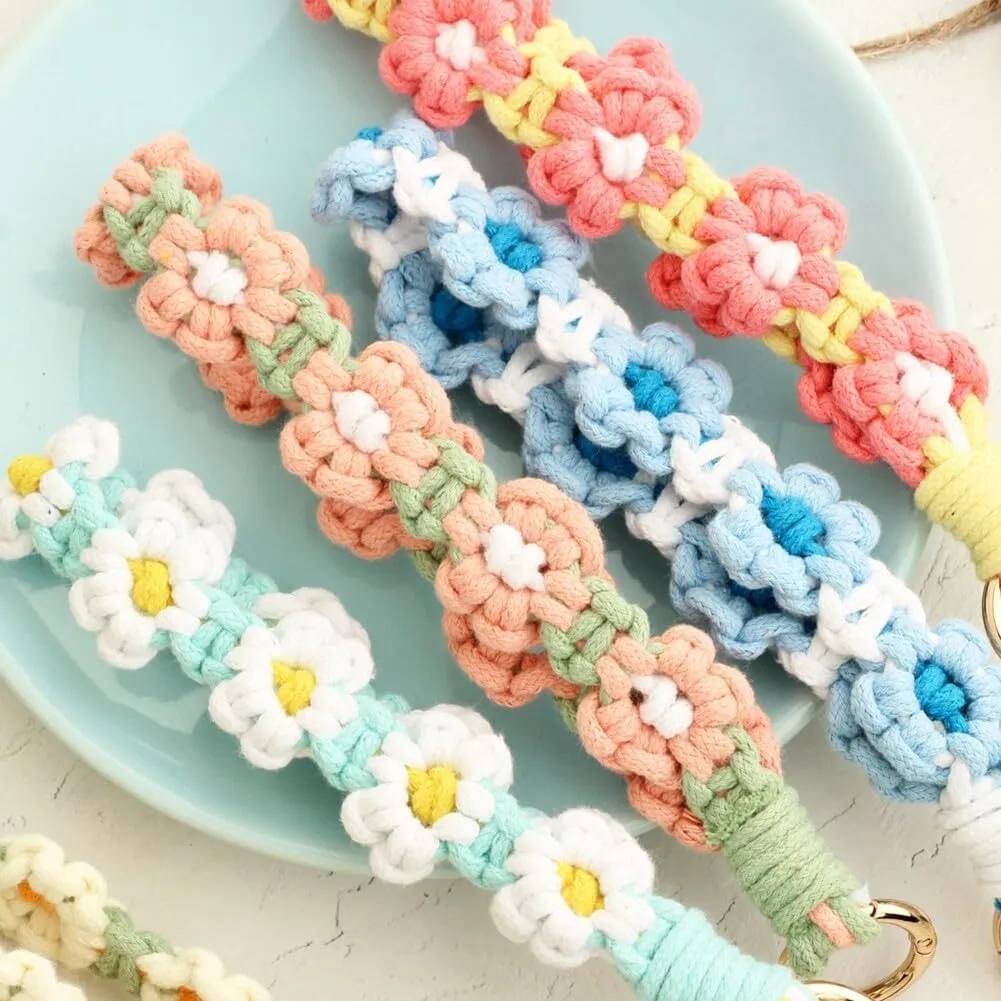 Zcargel Keychain, Women Wrist Strap Keychain Key Lanyard Flower Hand Woven Band Pendant Wristlet Car Keys Handbag Phone Chain